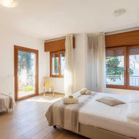 Apartament Randa *